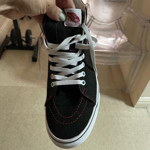 Men’s Van’s like new.